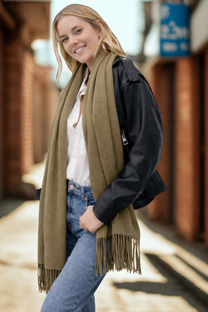 マフラー/ショール Herlipto HLT Cashmere-blend Fringe Scarf Fringed Wrap – Clinton Hill Cashmere Company